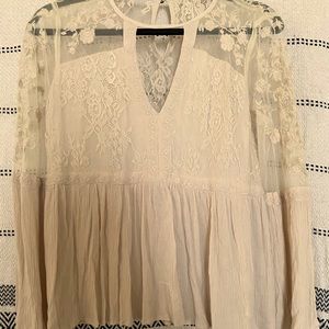 American Eagle boho long sleeve top!